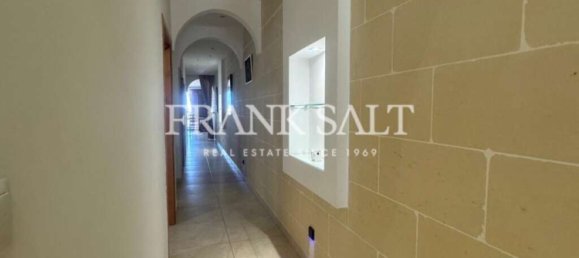 3 bedrooms Apartment in Ghasri, Malta No. 6078 13