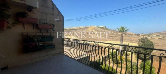3 bedrooms Apartment in Ghasri, Malta No. 6078 10