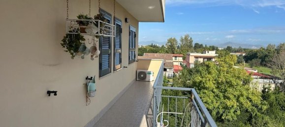 Oficina en Aversa, Italy 110 m² No. 75098 6