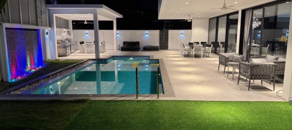 750m² House in Pattaya, Thailand No. 26596 2