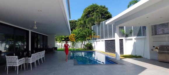 750m² House in Pattaya, Thailand No. 26596 20