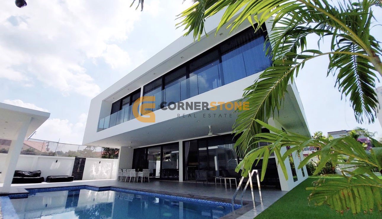 750m² House in Pattaya, Thailand No. 26596