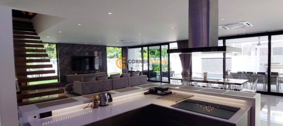 750m² House in Pattaya, Thailand No. 26596 28