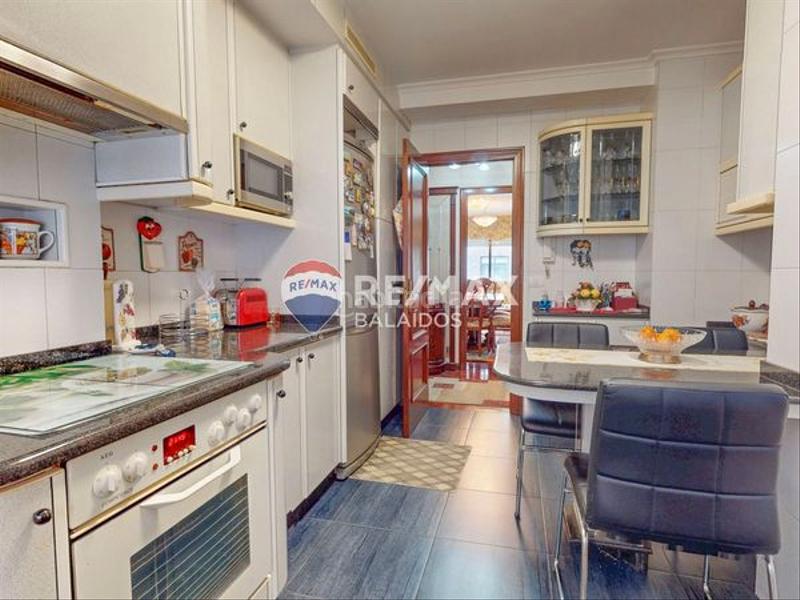 4 غرف نوم شقة في Vigo, Spain رقم 184131