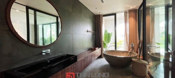 4 bedrooms Villa in Long Bien, Vietnam No. 550 13