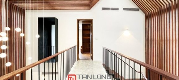 4 bedrooms Villa in Long Bien, Vietnam No. 550 17