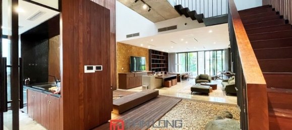 4 bedrooms Villa in Long Bien, Vietnam No. 550 3