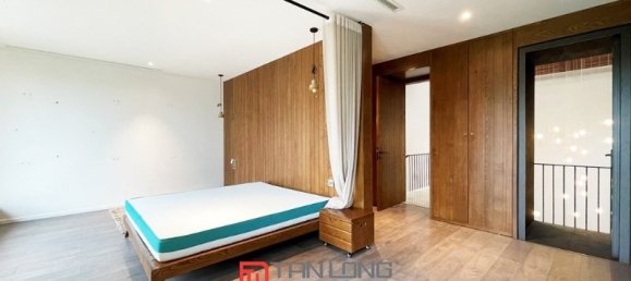 4 bedrooms Villa in Long Bien, Vietnam No. 550 19