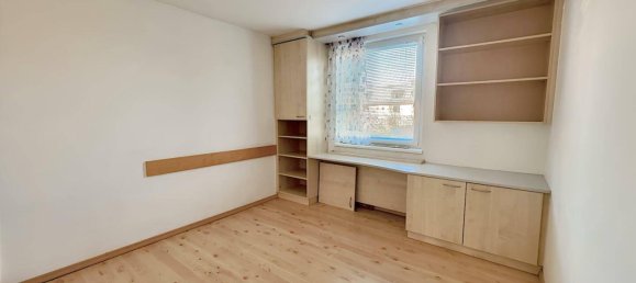 6 rooms House in Favoriten, Austria No. 152749 9