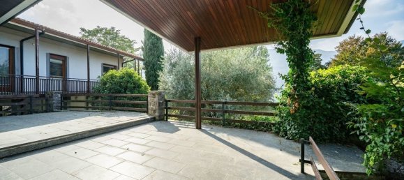 7 bedrooms Villa in Abbadia Lariana, Italy No. 309797 9