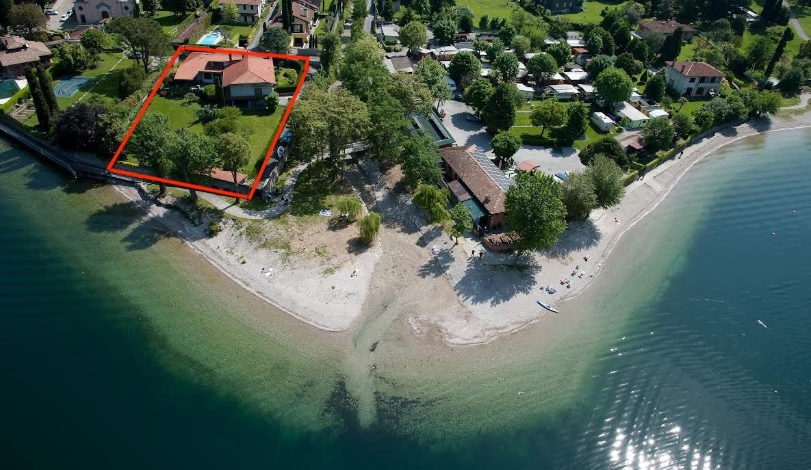 7 bedrooms Villa in Abbadia Lariana, Italy No. 309797