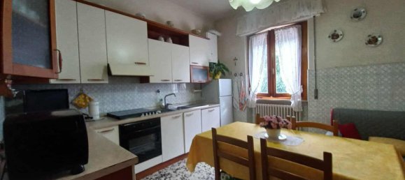 Casa de 6 habitaciónes en Arezzo, Italy No. 261518 11