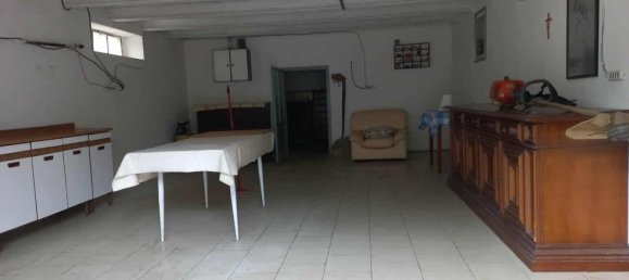 Casa de 6 habitaciónes en Arezzo, Italy No. 261518 16