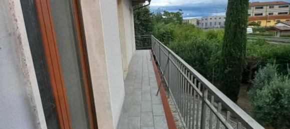 Casa de 6 habitaciónes en Arezzo, Italy No. 261518 18