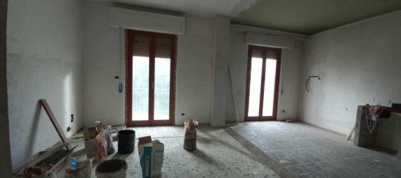 Casa de 6 habitaciónes en Arezzo, Italy No. 261518 25