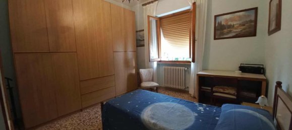 Casa de 6 habitaciónes en Arezzo, Italy No. 261518 10