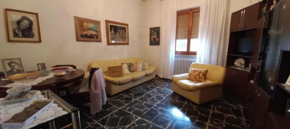 Casa de 6 habitaciónes en Arezzo, Italy No. 261518 9