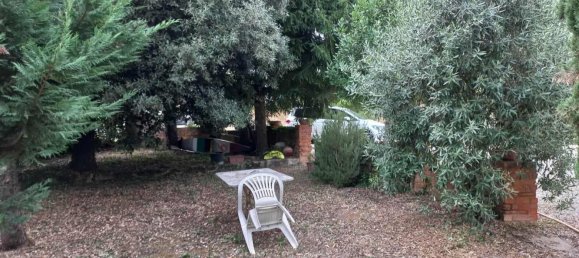 Casa de 6 habitaciónes en Arezzo, Italy No. 261518 5