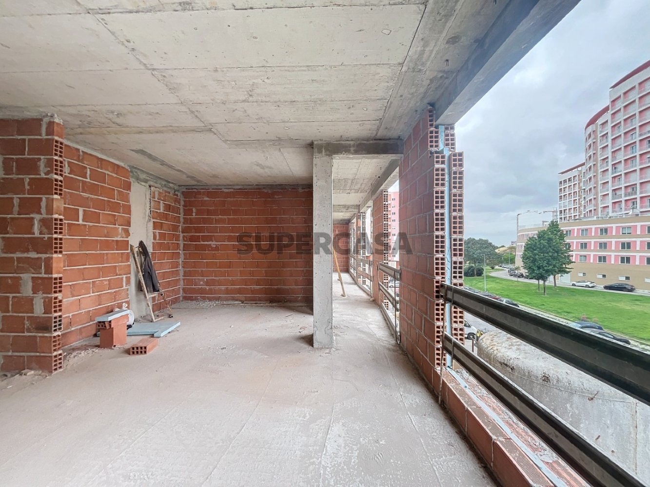 3 Schlafzimmer Wohnung in Corroios, Portugal, Nr. 159525