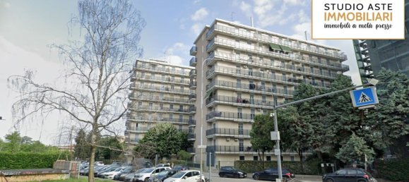 2غرفة شقة في Pioltello, Italy رقم 227362 2