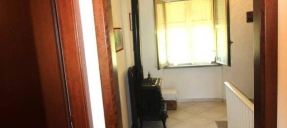 Дом с 9 комнатами в Трезана, Италия № 20169 15