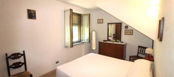 Дом с 9 комнатами в Трезана, Италия № 20169 17