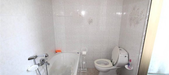 Дом с 9 комнатами в Трезана, Италия № 20169 31