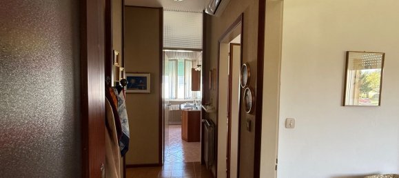 3 rooms House in Udine, Italy No. 269550 25