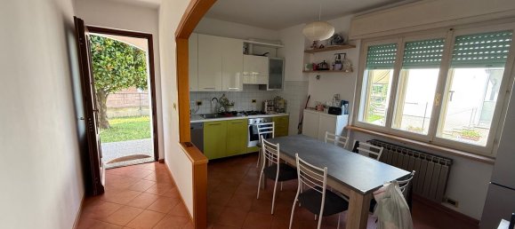 3 rooms House in Udine, Italy No. 269550 6