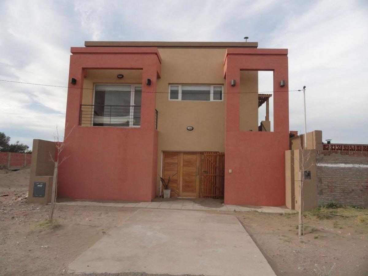 2 bedrooms House in Mar del Plata, Argentina No. 90780