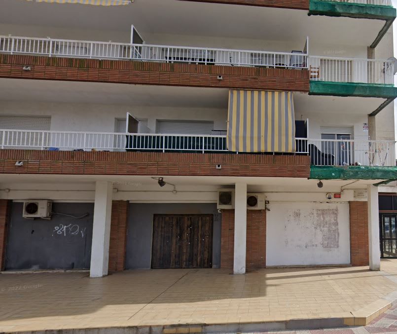 Коммерческая недвижимость 95м² в Бланес, Испания № 161521