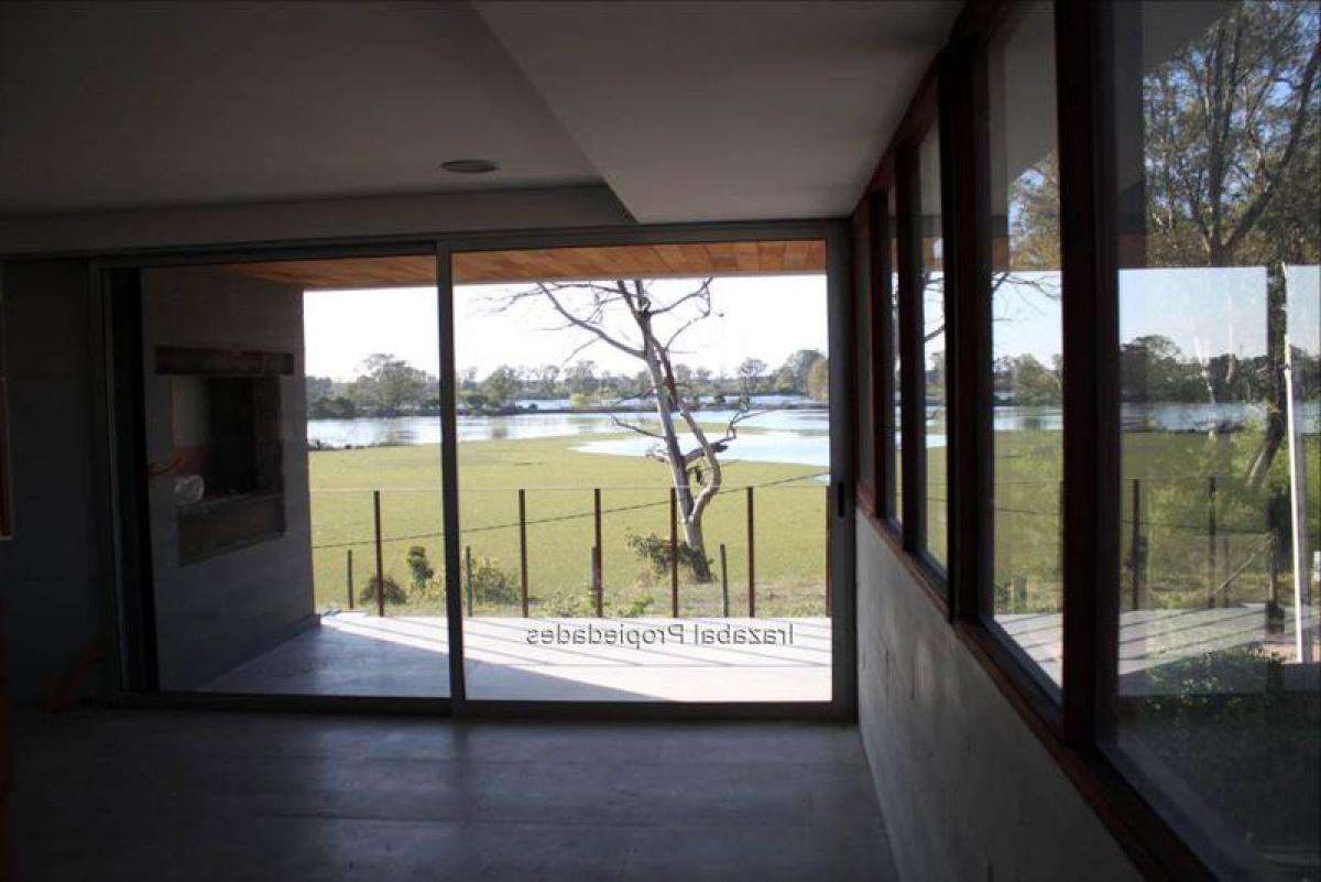 2 chambres Maison à Montevideo, Uruguay No. 11106