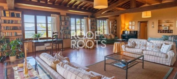 12 bedrooms Villa in Lucca, Italy No. 50823 10