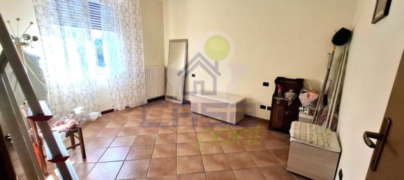 2 bedrooms Apartment in Caorso, Italy No. 340442 5