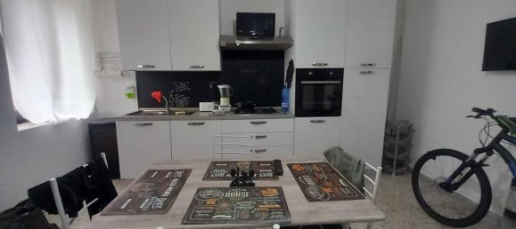 2 rooms Apartment in Catanzaro, Italy No. 25495 2