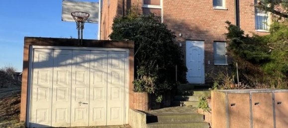 3 bedrooms Townhouse in Recklinghausen, Germany No. 40078 2