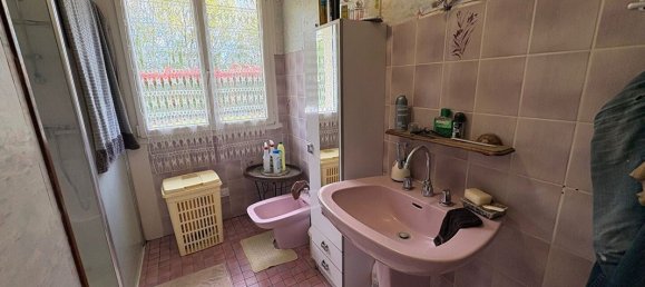 2 Schlafzimmer Haus in Mayenne, France, Nr. 362551 5