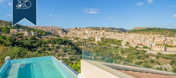 3 Schlafzimmer Villa in Ragusa, Italy, Nr. 56582 2