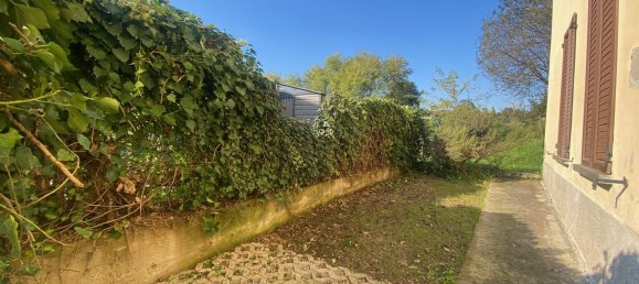 2 rooms Apartment in Fino Mornasco, Italy No. 55326 10