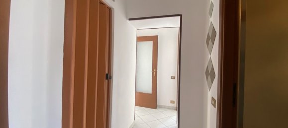 2 rooms Apartment in Fino Mornasco, Italy No. 55326 17