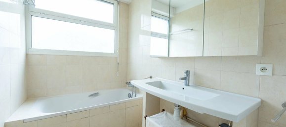 2 chambres Appartement à Vaucresson, France No. 126833 8