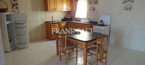 3 bedrooms Apartment in Xaghra, Malta No. 5492 8