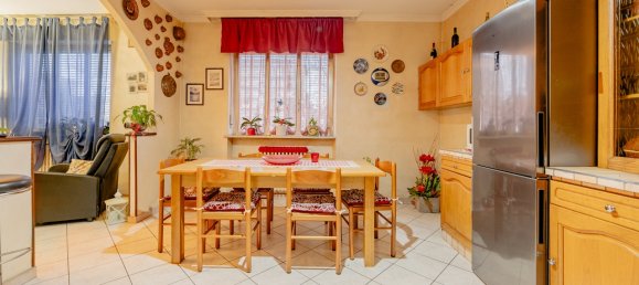 4 rooms Apartment in Pinerolo, Italy No. 108103 3