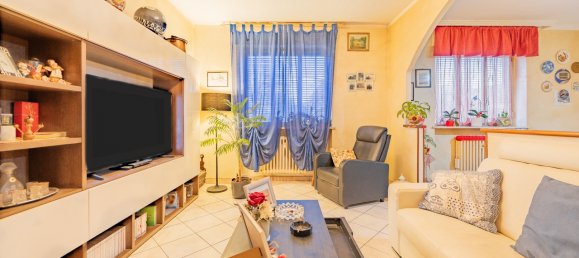 4 rooms Apartment in Pinerolo, Italy No. 108103 11