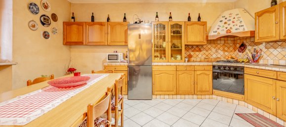 4 rooms Apartment in Pinerolo, Italy No. 108103 6