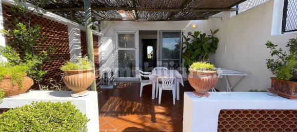 1 bedroom Apartment in Capri, Italy No. 77043 3