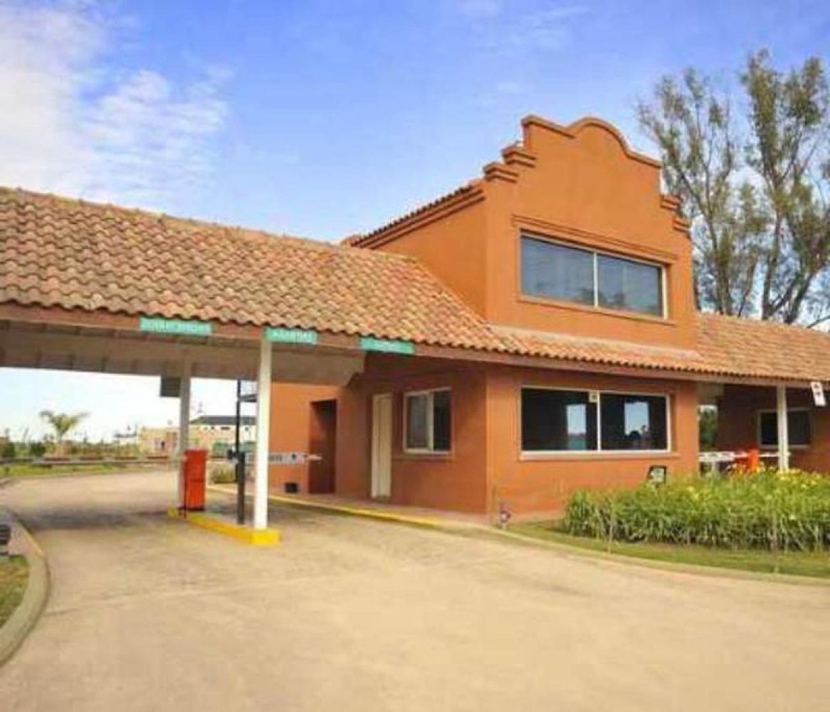  Land in Escobar, Argentina No. 35884