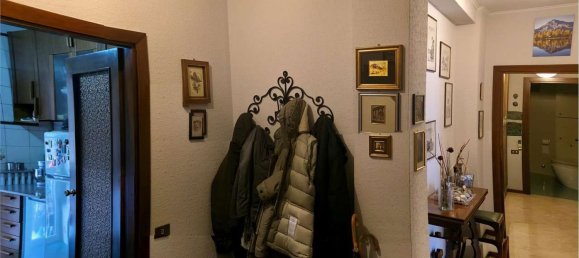 4-salle Appartement à Milan, Italy No. 244235 5