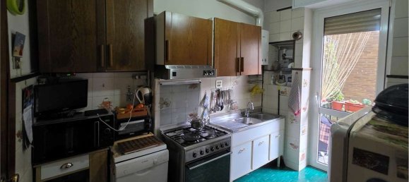 4-salle Appartement à Milan, Italy No. 244235 12