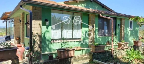 3 bedrooms Villa in Oriolo Romano, Italy No. 341630 4